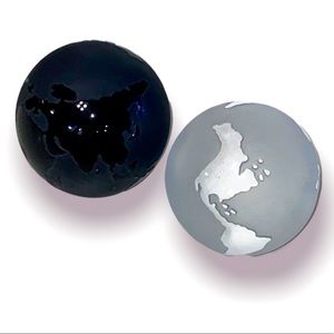 vtg silvestri earth paper weights